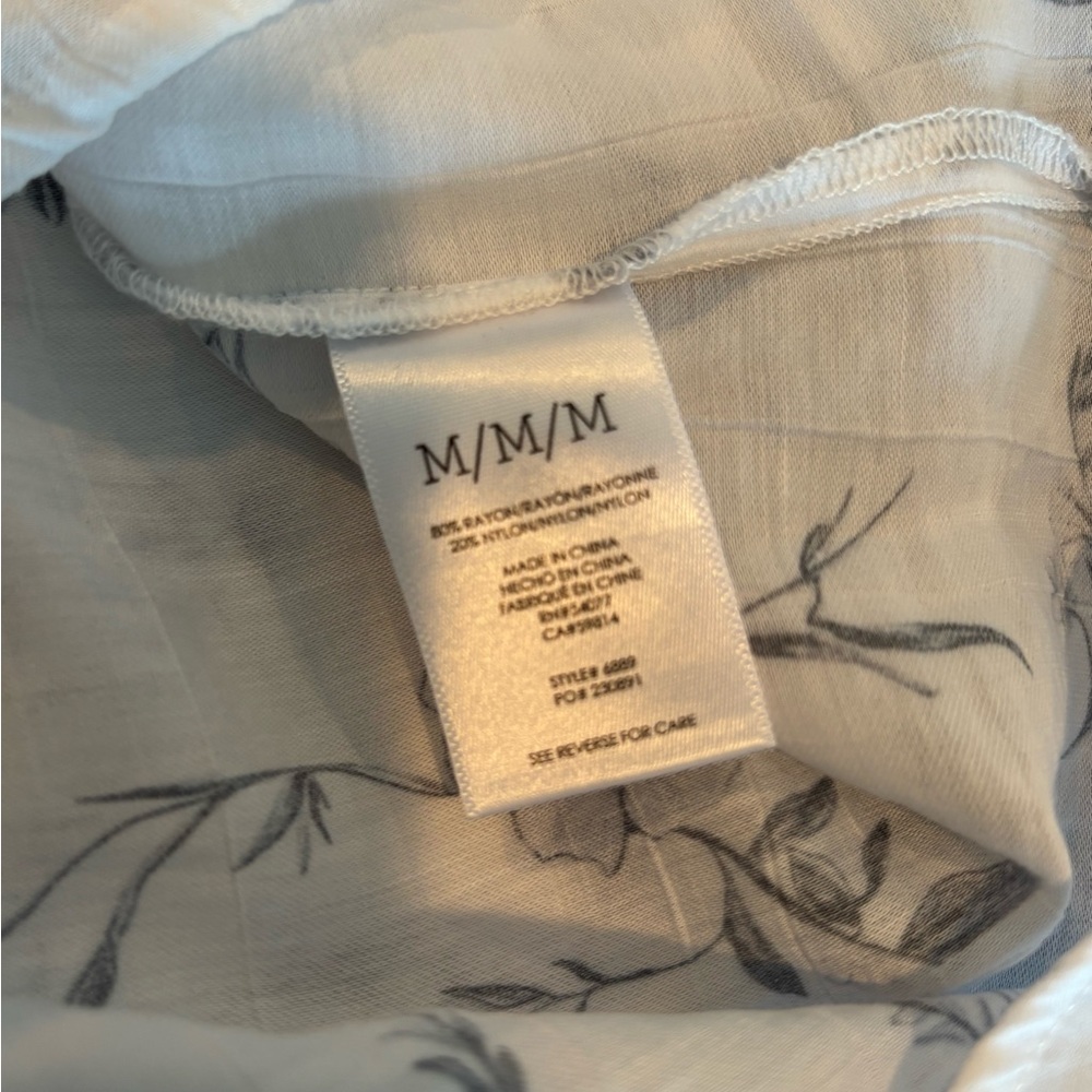 CAbi Wildflower Shirt #6889 - Picture 7 of 10